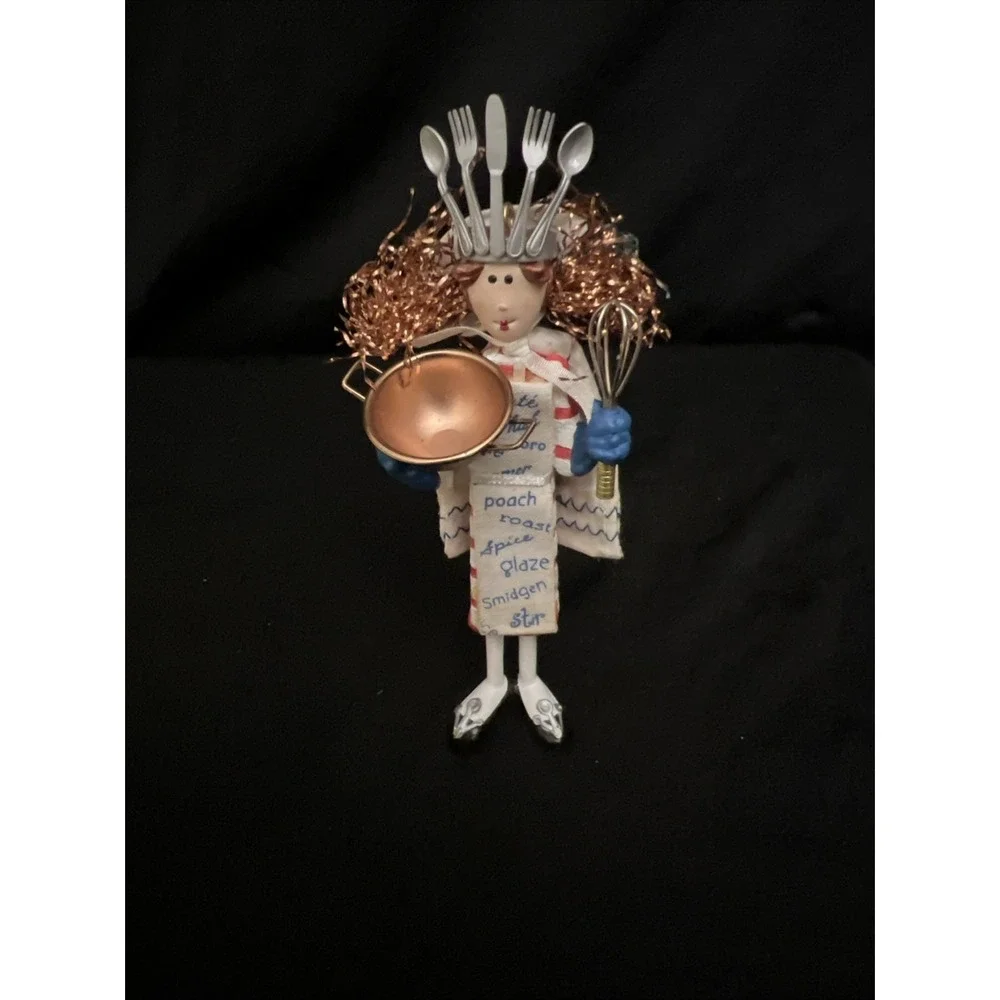 Mixed Media Chef Kitchen Cook Metals Fabric Cutlery Crown